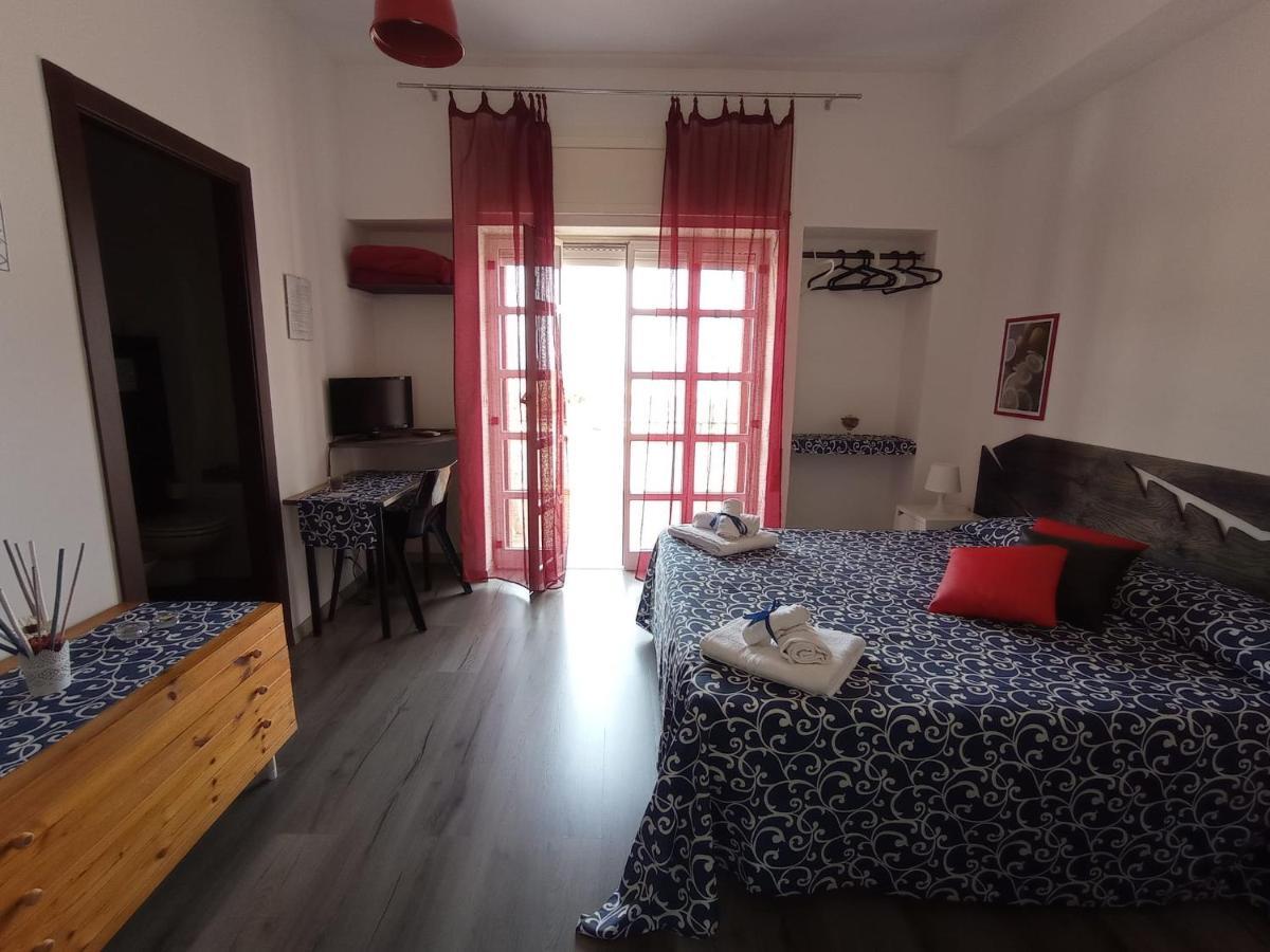 Idria B&B Barcellona-Pozzo di Gotto Kültér fotó